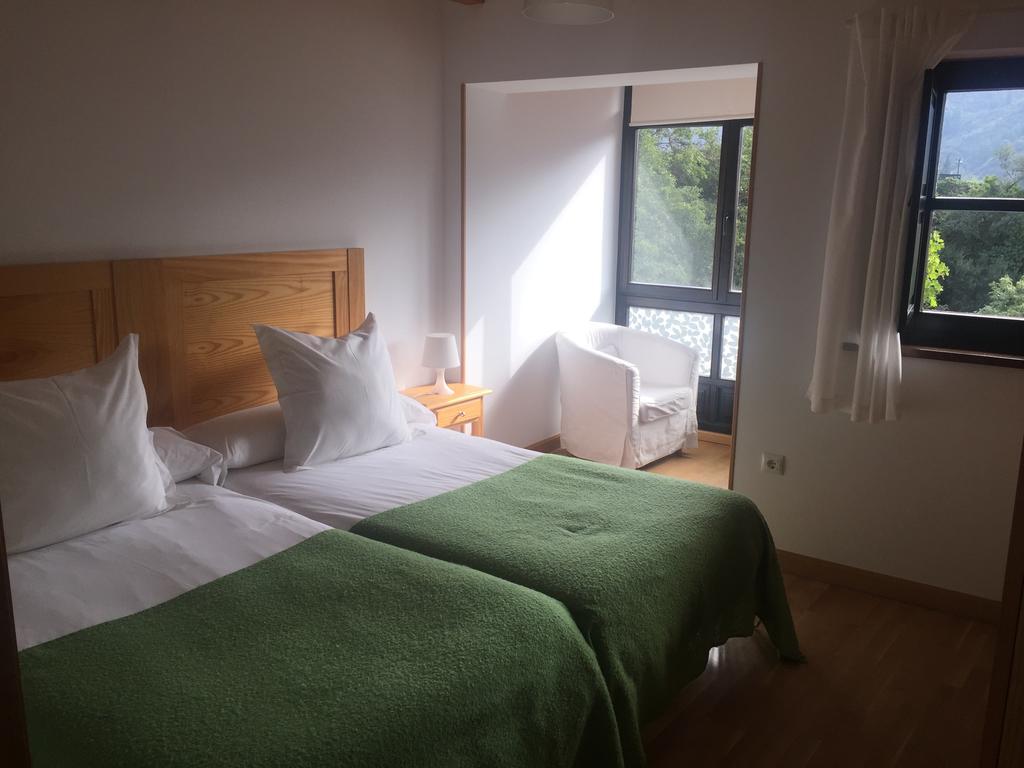Apartamentos Casa De La Abuela ポテス エクステリア 写真